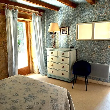 Holiday home Les Taloches Tourtoirac
